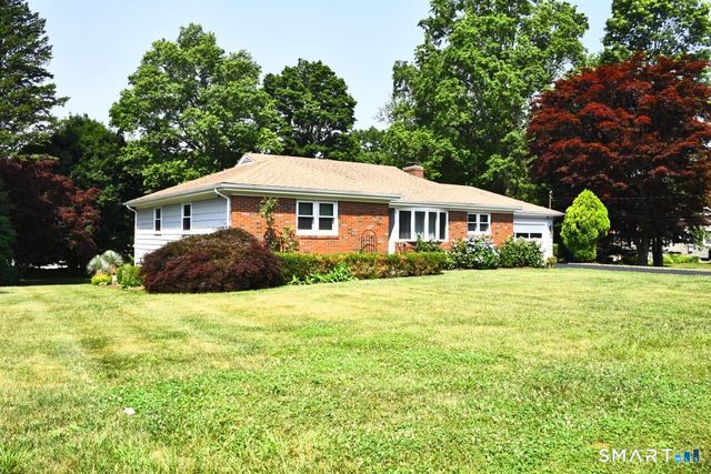 1 Romindon Court, Norwalk, CT 06851