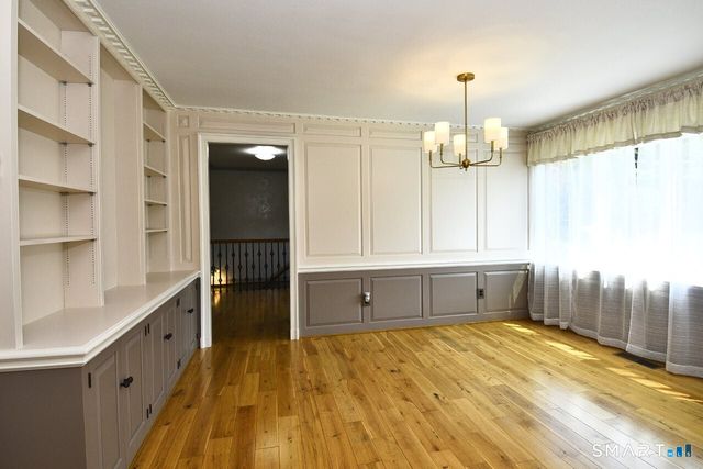1 Romindon Court, Norwalk, CT 06851