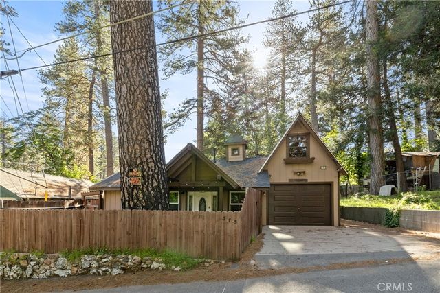373 Redwood Lane, Crestline, CA 92325