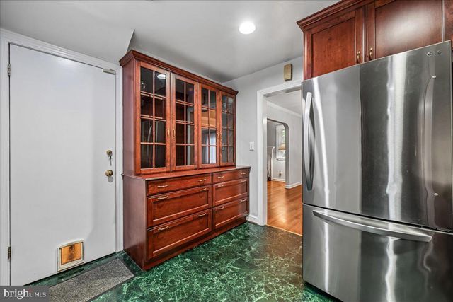 3201 CIRCLE HILL RD, Alexandria, VA 22305