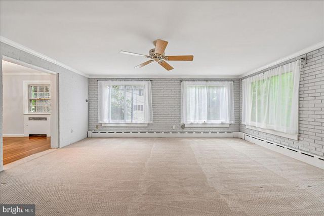 3201 CIRCLE HILL RD, Alexandria, VA 22305