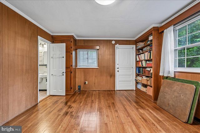 3201 CIRCLE HILL RD, Alexandria, VA 22305