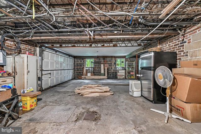 3201 CIRCLE HILL RD, Alexandria, VA 22305