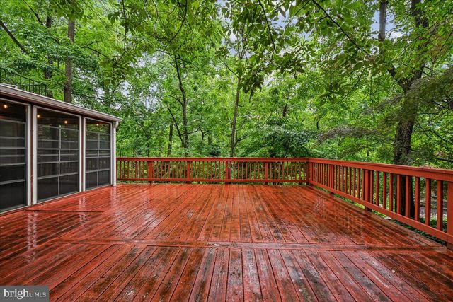 3201 CIRCLE HILL RD, Alexandria, VA 22305