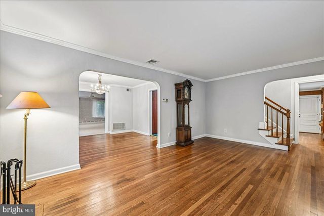3201 CIRCLE HILL RD, Alexandria, VA 22305