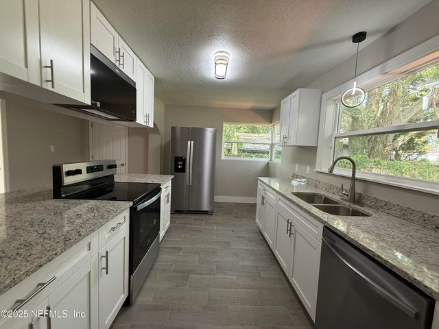 2535 ROGERO Road, Jacksonville, FL 32211