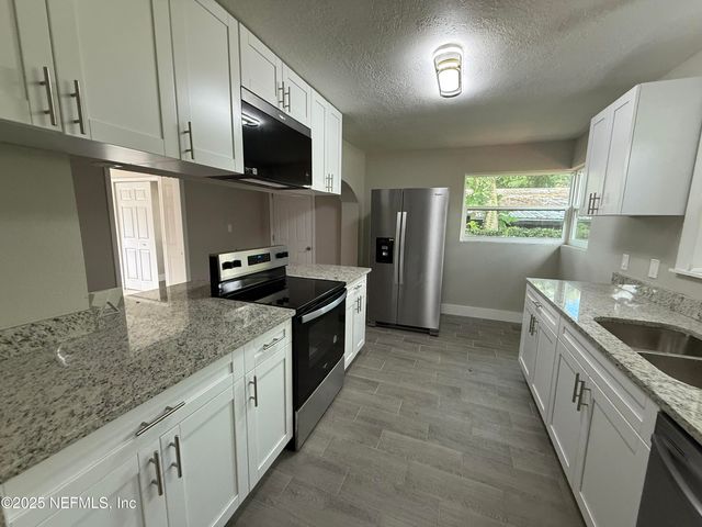 2535 ROGERO Road, Jacksonville, FL 32211