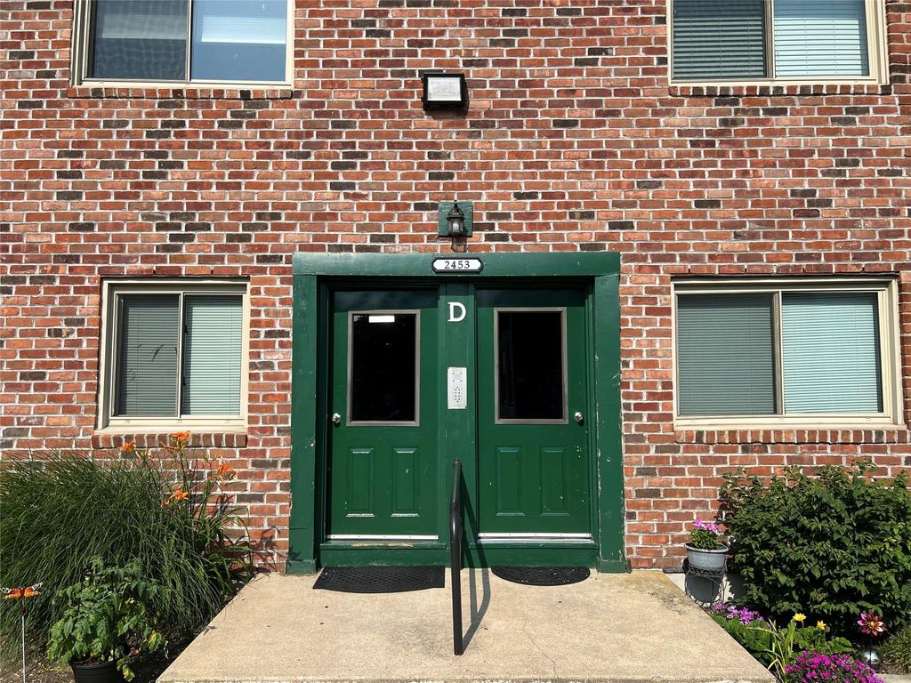 2453 Union Boulevard 3A, Islip, NY 11751