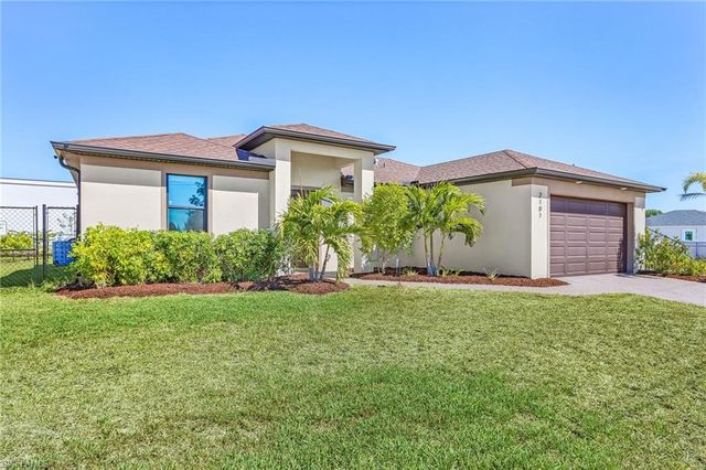 2101 NE 36th TER, Cape Coral, FL 33909