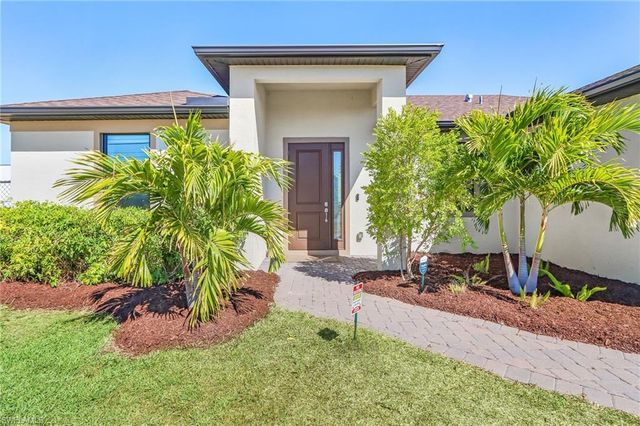 2101 NE 36th TER, Cape Coral, FL 33909