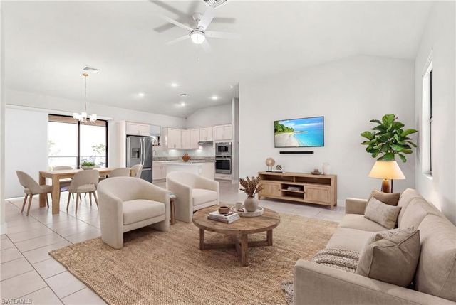 2101 NE 36th TER, Cape Coral, FL 33909