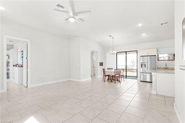 2101 NE 36th TER, Cape Coral, FL 33909