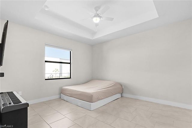 2101 NE 36th TER, Cape Coral, FL 33909