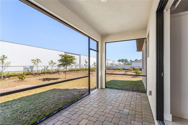 2101 NE 36th TER, Cape Coral, FL 33909