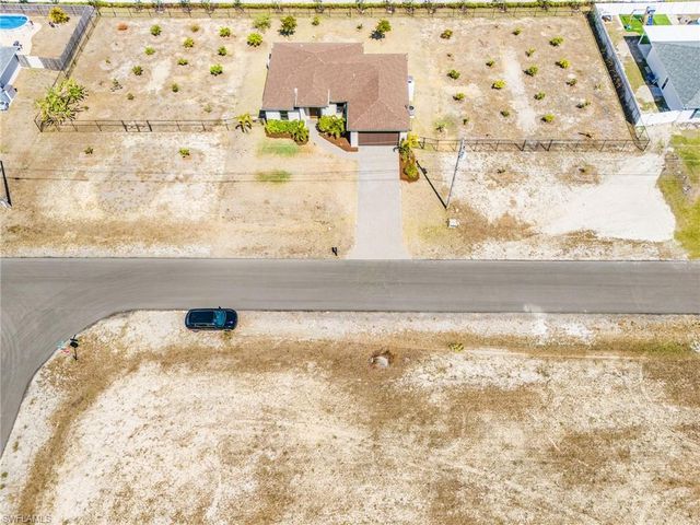 2101 NE 36th TER, Cape Coral, FL 33909