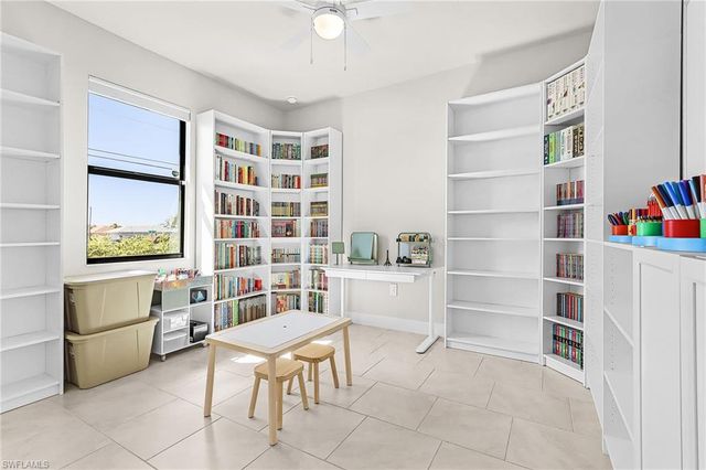 2101 NE 36th TER, Cape Coral, FL 33909