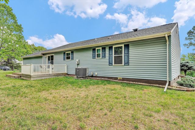 1530 Graybill RD, Roanoke, VA 24017