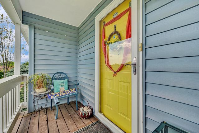 1530 Graybill RD, Roanoke, VA 24017