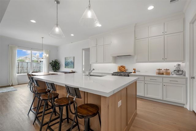 12014 Kenai Circle, Woodway, TX 76712