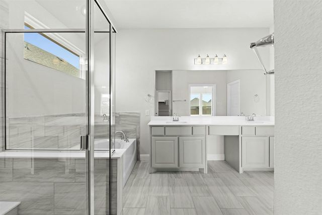 808 Stone Eagle Drive, Azle, TX 76020