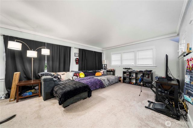 3812 S Thompson Avenue, Tacoma, WA 98418