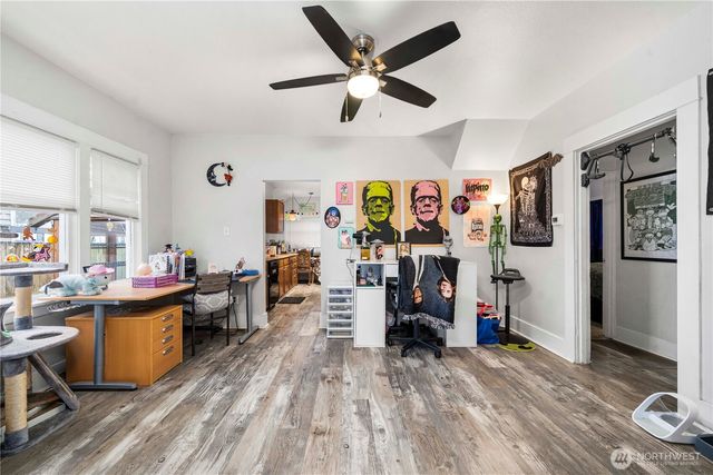 3812 S Thompson Avenue, Tacoma, WA 98418