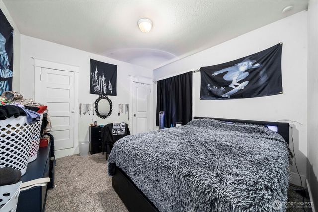 3812 S Thompson Avenue, Tacoma, WA 98418