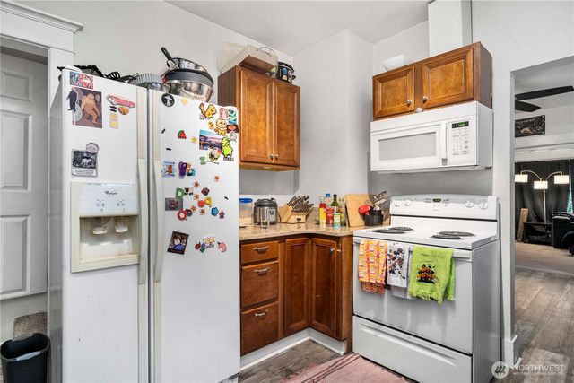 3812 S Thompson Avenue, Tacoma, WA 98418