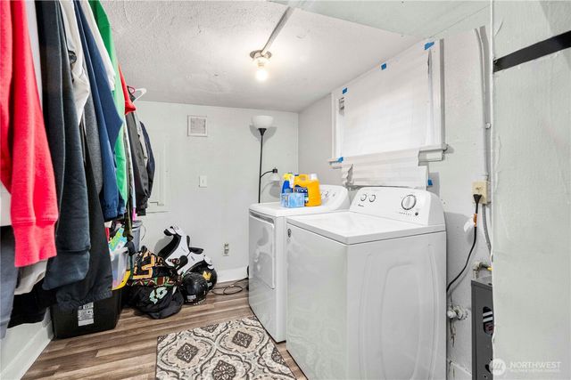 3812 S Thompson Avenue, Tacoma, WA 98418