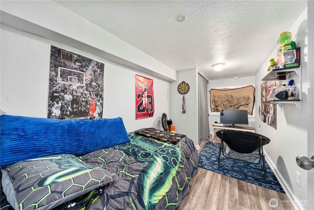 3812 S Thompson Avenue, Tacoma, WA 98418