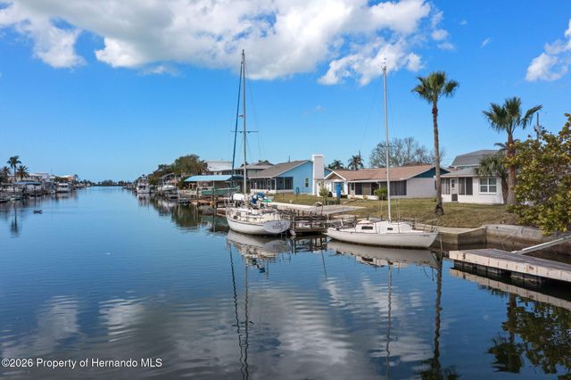 3372 Minnow Creek Drive, Hernando Beach, FL 34607