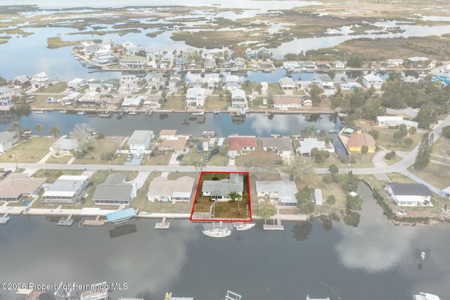 3372 Minnow Creek Drive, Hernando Beach, FL 34607