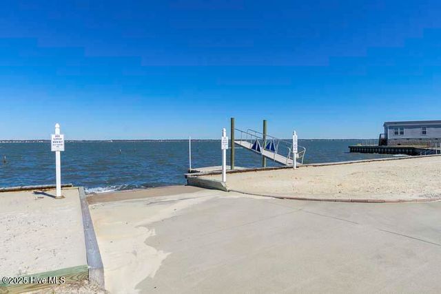 1550 Salter Path Road 102, Atlantic Beach, NC 28512