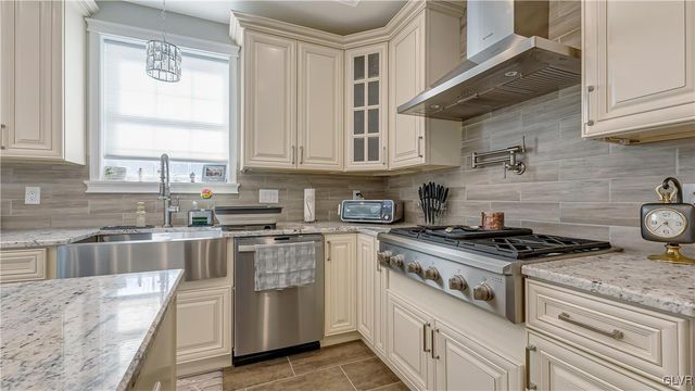 2357 Paxmont, Tobyhanna Twp, PA 18350