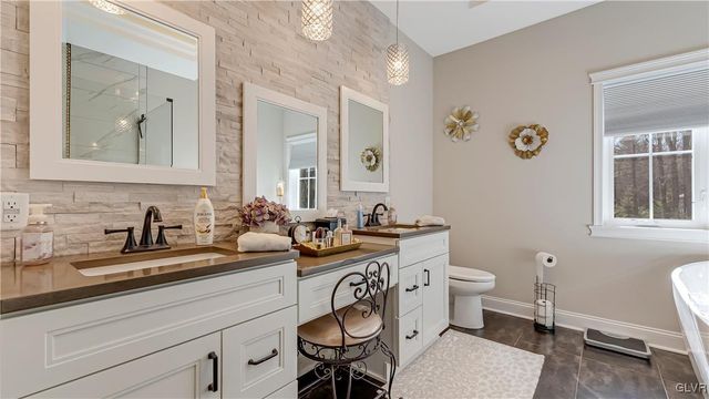 2357 Paxmont, Tobyhanna Twp, PA 18350