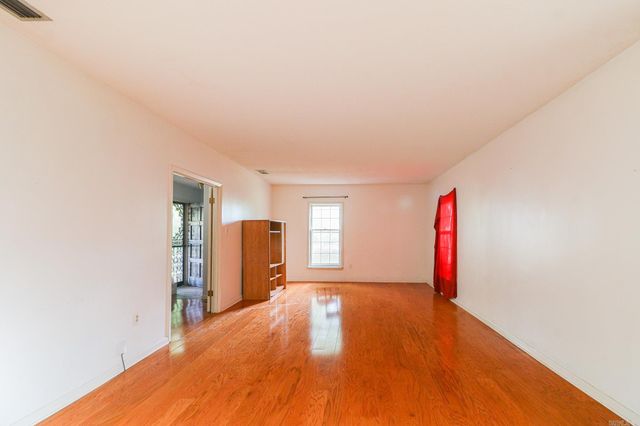 623 W Oak Avenue, Jonesboro, AR 72401