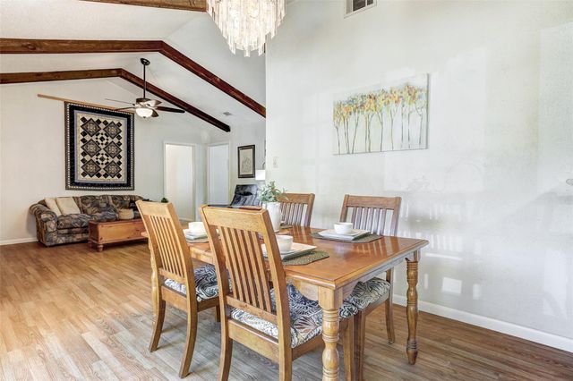 7210 Meadowood DR, Austin, TX 78723