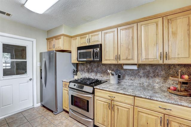 7210 Meadowood DR, Austin, TX 78723