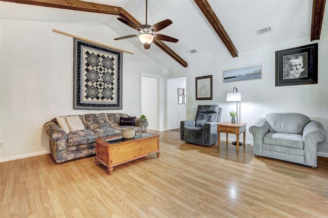 7210 Meadowood DR, Austin, TX 78723