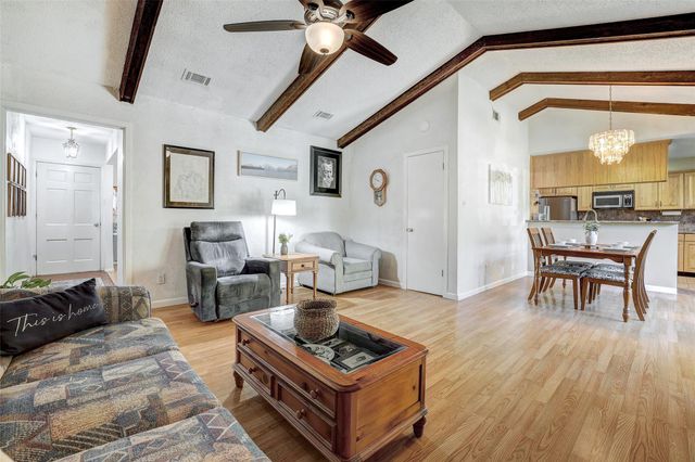 7210 Meadowood DR, Austin, TX 78723