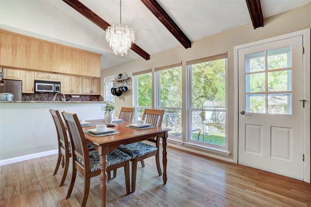 7210 Meadowood DR, Austin, TX 78723