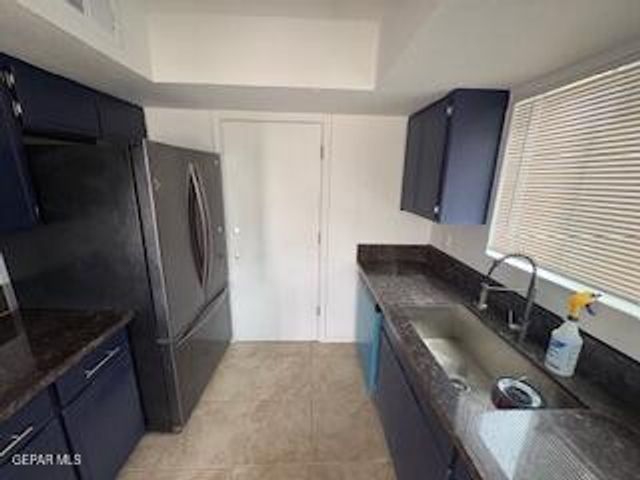 1641 HENRI DUNANT Drive, El Paso, TX 79938