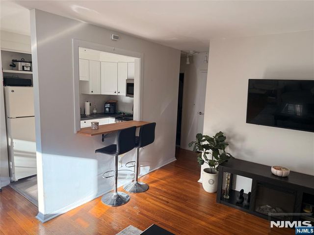 5012 Christopher Street, Ramsey, NJ 07446