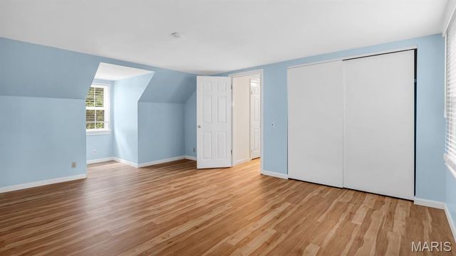 1439 S Elm Avenue, Webster Groves, MO 63119