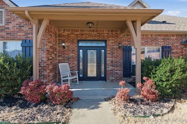 14556 Courtney Lane, Glenpool, OK 74033