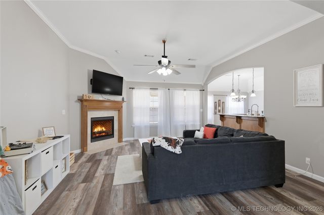 14556 Courtney Lane, Glenpool, OK 74033