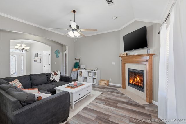 14556 Courtney Lane, Glenpool, OK 74033