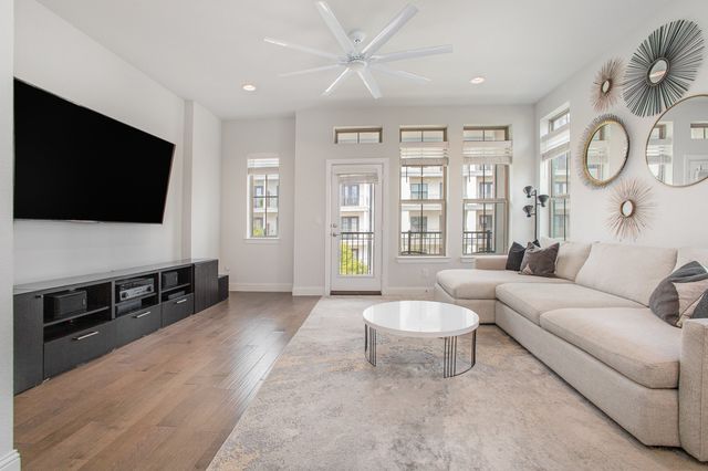 1117 Tea Olive Lane, Dallas, TX 75212