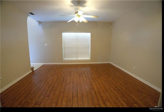 8210 N 23rd Lane, Mcallen, TX 78504