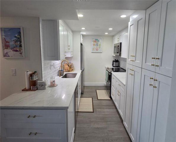 400 64TH AVENUE 405, St Pete Beach, FL 33706